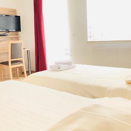 Hotel & Restaurant Miranda Siek Екстер'єр фото